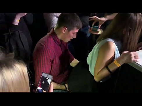 ❤️ रशियन नाईट क्लबमध्ये वास्तविक सेक्स. गुद्द्वार आणि योनी मध्ये 18 वर्षीय रशियन मुलगी एक नाईट क्लब मध्ये fucked ️❌ गुदद्वारासंबंधीचा व्हिडिओ mr.shadbase-xxx.ru वर  ☑